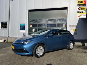 Toyota AURIS 1.8 Hybrid Business