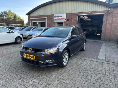 Volkswagen Polo 1.2 TSI Highline (bj 2016)