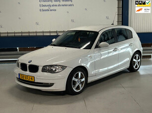 BMW 1-serie 116i STOELVERWARMING / VELG / 7 2025 APK ! !