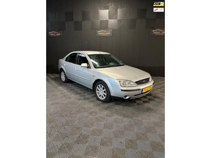 Ford Mondeo 1.8-16V First Edition Clima Nieuwe APK