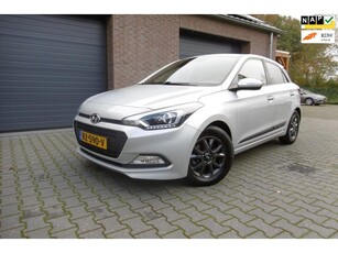 Hyundai I20 1.0 T-GDI Black Edition AIRCO NAVI CAMERA 2018