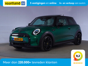 MINI Mini Electric Camden Edition 33 kWh [ Leder Panoramadak Nav groot Cam ]