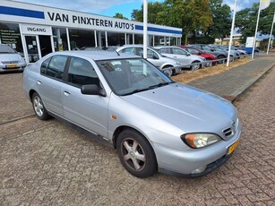 Nissan Primera 1.8 Luxury (bj 2001)