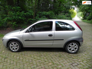 Opel Corsa 1.4-16V Comfort