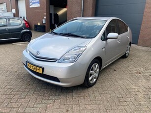 Toyota Prius 1.5 VVT-i Comfort