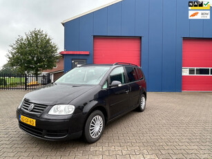 Volkswagen Touran 1.6-16V FSI Business 7-Personen Airco