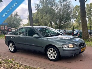 Volvo S60 2.4 AIRCO!CRUISE!APK!KOOPJE! (bj 2001)