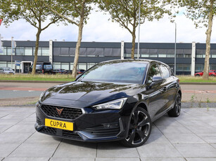 Cupra Leon 1.4 e-Hybrid PHEV 245PK | Keyless Go & Entry | Achteruitrijcamera | Half Leer | Stoel&Stuurverwarming | DCC |