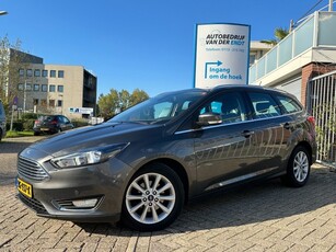 Ford Focus 1.0 Titanium Trekhaak 1e eigenaar NAVI Camera PDC