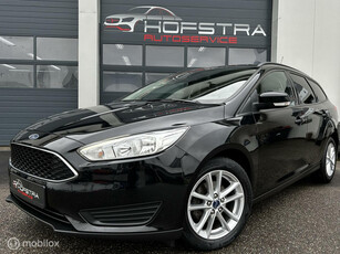 Ford Focus Wagon 1.0 Trend Edition Gr Navi Trekhaak LCI NAP