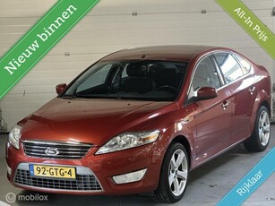 Ford Mondeo 2.0-16V TitaniumGERESERVEERD