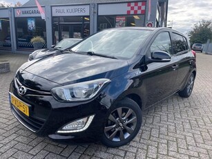 Hyundai I20 1.2i Go! 5-deurs *airco + LM velgen + privacy