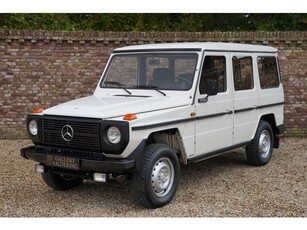 Mercedes-Benz 240 GD 