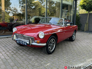 MG B 1.8 Roadster