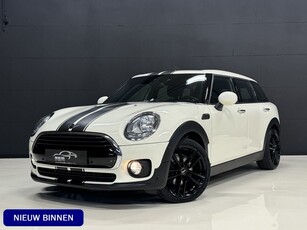 MINI Clubman 1.5 Cooper Salt Serious Business Automaat