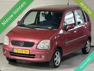 Opel Agila 1.2-16V Comfort