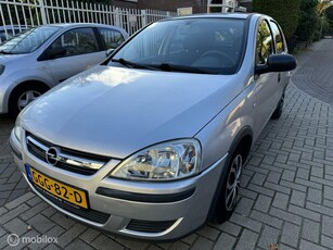 Opel Corsa 1.2-16V Full Rhythm