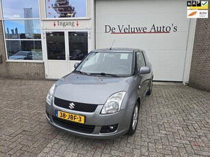 Suzuki Swift 1.3 Exclusive / Automaat / Airco / Keyless /Nap