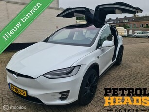 Tesla Model X 100D Long Range 7p. Black on White 22inch 4x4