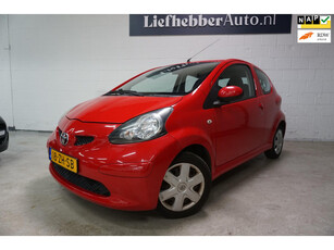 Toyota Aygo 1.0-12V + / NAP / Elek. pakket / NL.Auto