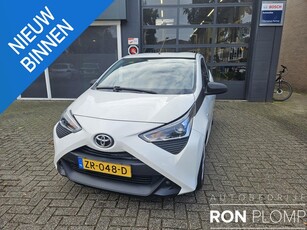 Toyota Aygo 1.0 VVT-i x-fun / Airco/ Bluetooth/ Elektrische