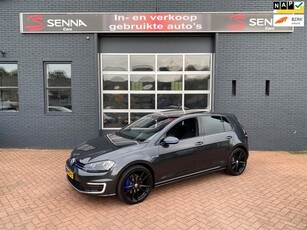 Volkswagen Golf 1.4 TSI GTE - Nieuwe Accu - Pano - Marge