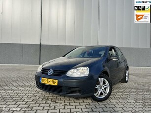 Volkswagen Golf 1.6 FSI Comfortline/NAP/JAAR APK/Bluetooth/