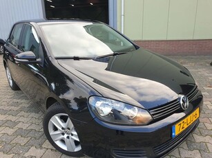 Volkswagen GOLF1.2TSI-Comfortline-Blue Motion