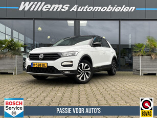 Volkswagen T-Roc 1.5 TSI Active Cruise Control, Trekhaak & Stoelverwarming