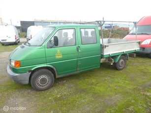 Volkswagen Transporter 2.4 D 332 DC