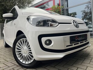 Volkswagen up! 1.0 HIGH UP *!* NAVIGATIE/ CRUISE/ PDC/ LMV/