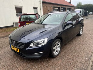 Volvo V 60 1.5 T2 Momentum Automaat