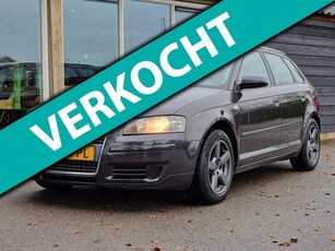 Audi A3 Sportback 1.6 FSI Attraction Pro Line Business