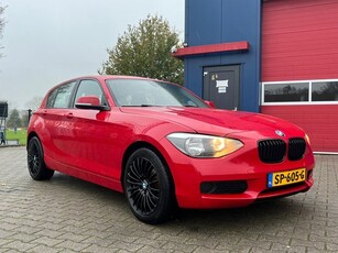 BMW 1-serie 116i Executive + Cruise + Clima + Navi