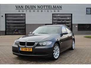 BMW 3 Serie 318i / Navigatie / Clima / Automaat / N.A.P.