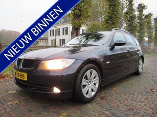 BMW 3 Serie Touring 320i Business Line 150 PK Ecc