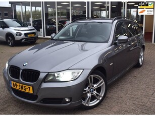 BMW 3-serie Touring 320i Business Line ACHTER UIT RIJ