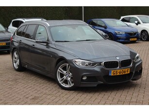 BMW 3 Serie Touring 320i High Exe. M Sport / Leder /