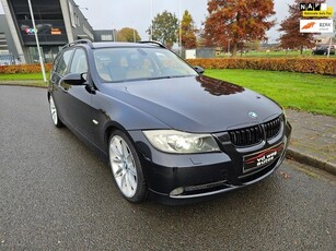 BMW 3-serie Touring 320i High Executive automaat leer xenon