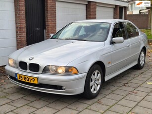 BMW 5-serie 520i Aut. Executive *198000km*