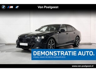 BMW 5 Serie Sedan 530e M-Sport Pro Travel Pack