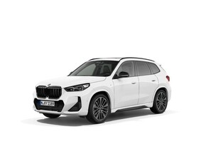 BMW X1 xDrive23i M-Sport Panorama Trekhaak 20