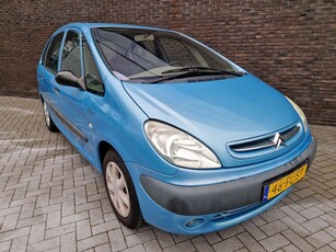 Citroen Xsara Picasso 1.6i APK 04-2025 goed rijdend RADIO CD