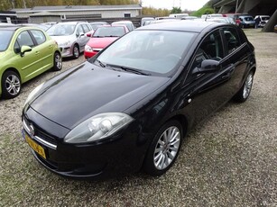 Fiat Bravo 1.4 Actual airco 17 inch sportvelgen