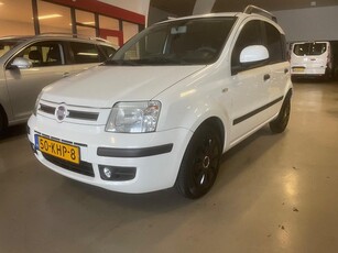 Fiat Panda 1.2 Emotion clima leuke auto