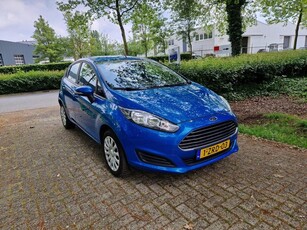 Ford Fiesta 1.0 Style 5Drs. Airco/ Navi/ Nwe APK