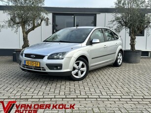 Ford Focus 1.6-16V Champion 5 Deurs Airco Cruise Lichtmetaal