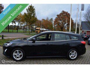 Ford Focus Wagon 1.0 EcoBoost Trend Edition NaviT.haak!