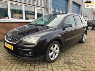 Ford Focus Wagon 1.6-16V Futura Airco