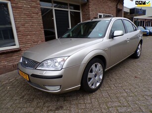 Ford Mondeo 2.0 TDCi Platinum